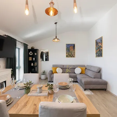 Gazania 3* Makarska